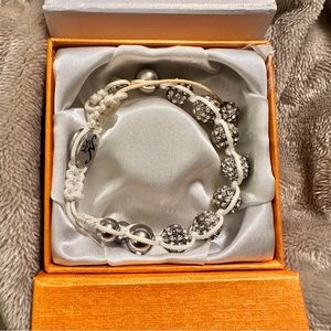 PRELOVED Joseph Nogucci Glitter Glam White Beaded Silver Glitz Bracelet